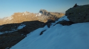 71 scendendo dal Passo del Tonale in ombra e con neve...